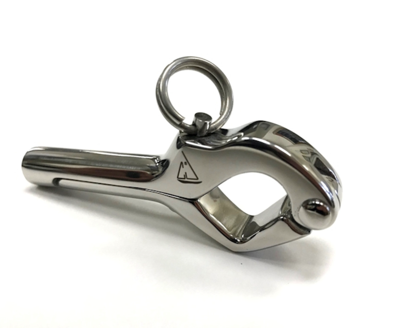 Pelican Hooks