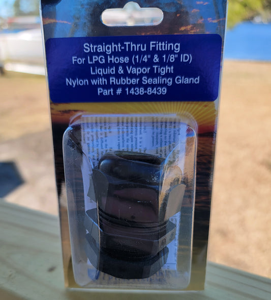 Straight-Thru Fitting Liquid and Vapor Tight