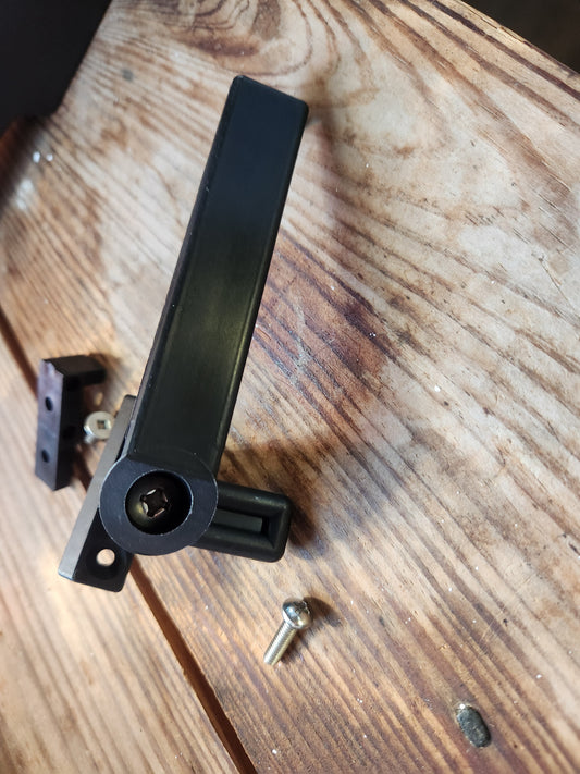 PDQ Hatch Handles Left
