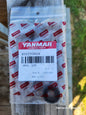 Yanmar Seal, Lip