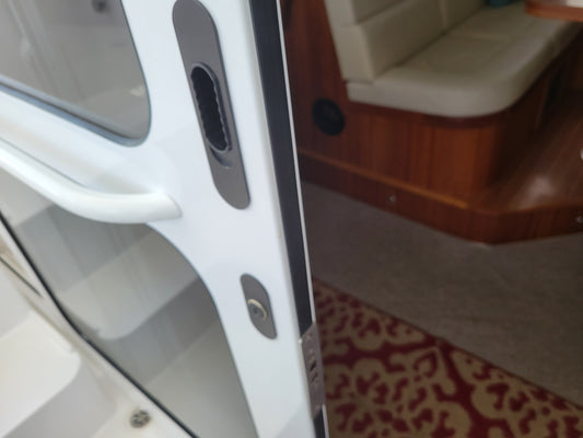 Talon lock set for Bomar 1600 B door system.