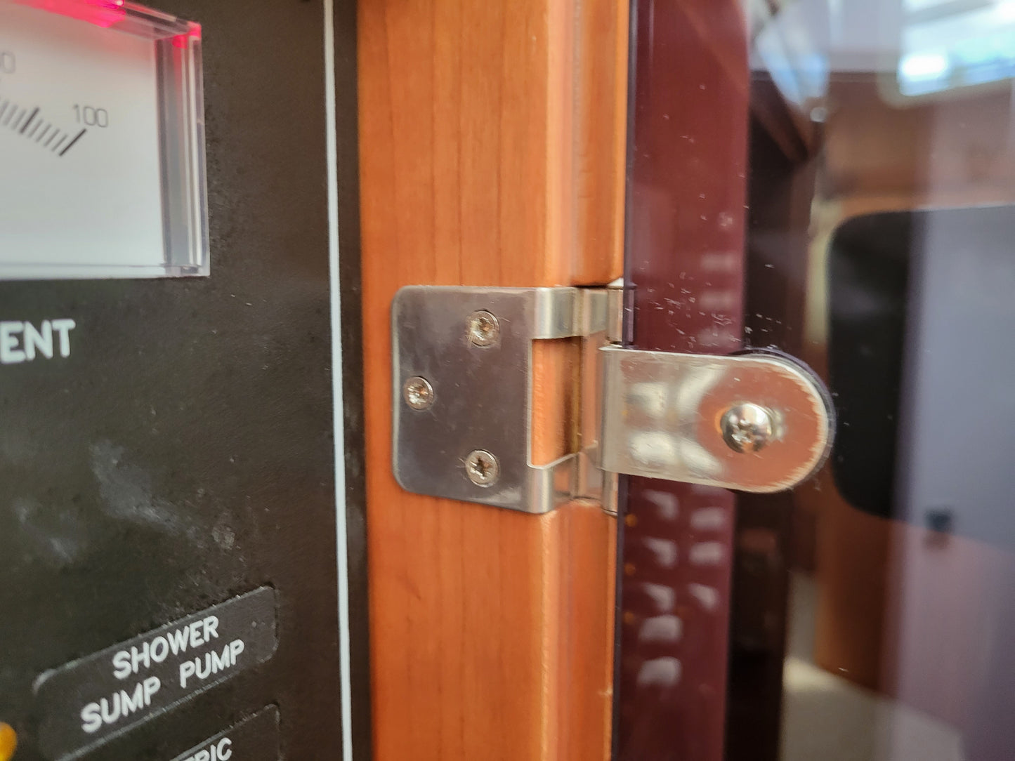 Sugatsune GH-34-8-S-P Main Electrical Panel